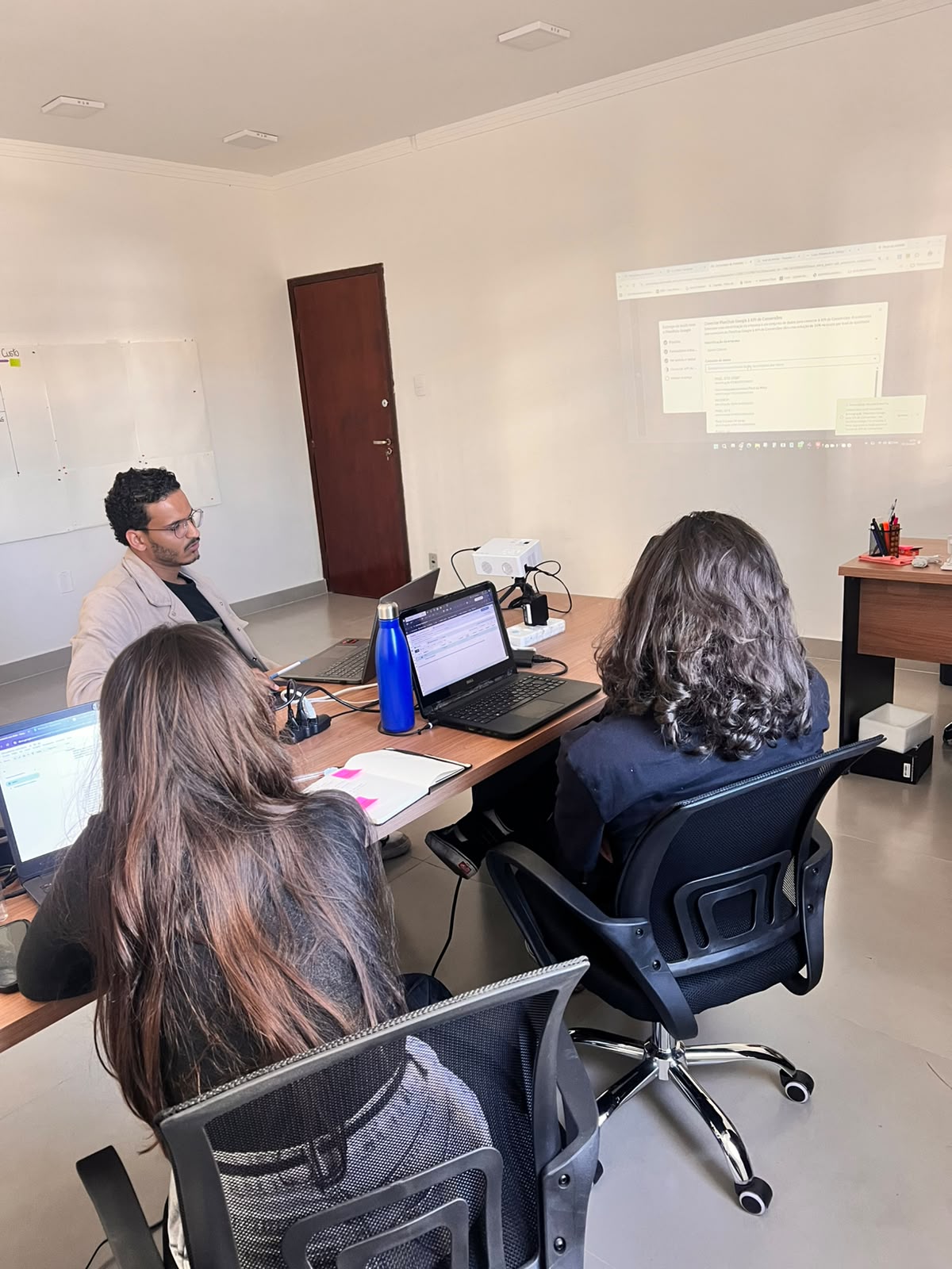 Aula prática da imersão presencial de tráfego pago em Belo Horizonte